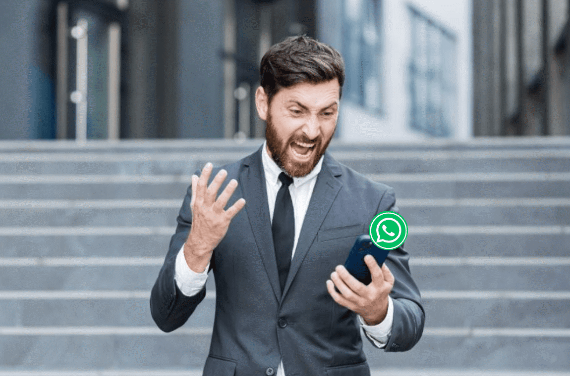 ¡Despedido por Whatsapp!